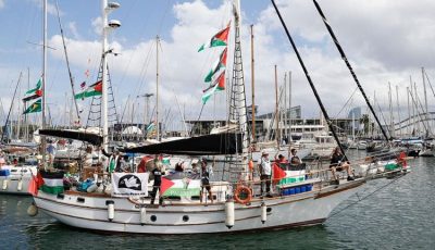 إسرائيل تحتجز 200 ناشط من أسطول الصمود في سجن كتسيعوت