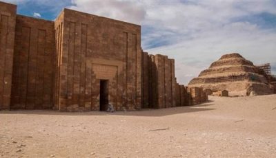 أنباء عن اختفاء لوحة أثرية من داخل مقبرة خنتي كا بسقارة| بث مباشر