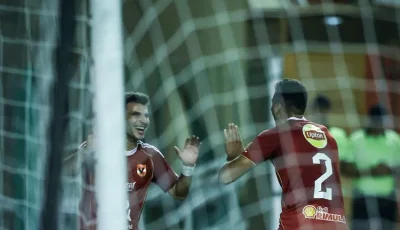 الأهلي يواصل انطلاقته في الدوري ويشارك الزمالك الصدارة بعد الفوز على كهرباء الإسماعيلية
