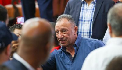 برفقة قائمته.. الخطيب يصل إلى مقر الأهلي للتقدم بأوراق ترشحه للانتخابات