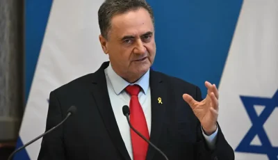وزير الدفاع الإسرائيلي يهدد سكان غزة: هذه فرصتكم الأخيرة للنجاة